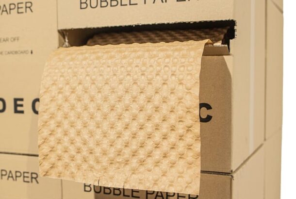 ECOBOX z papierem bąbelkowym